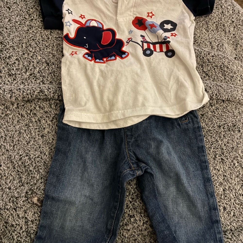 Carter's Navy and Cream Elephant Set